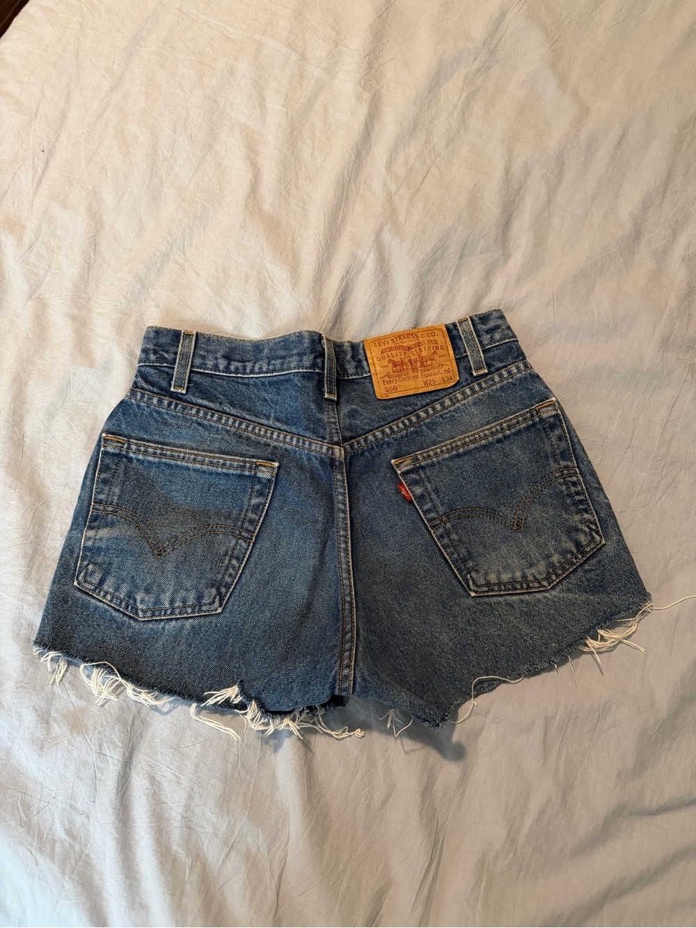 vintage dark wash 501 levi shorts